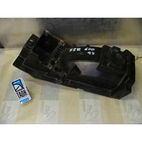 Guardabarros bateria Kawasaki ZZR 600 1993