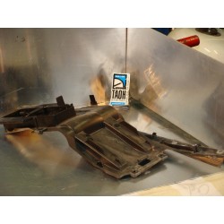 Tapa bajo colin Kawasaki ZX636 R 2005