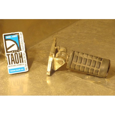 Soporte con reposapie delantero izquierdo Honda Rebel 250