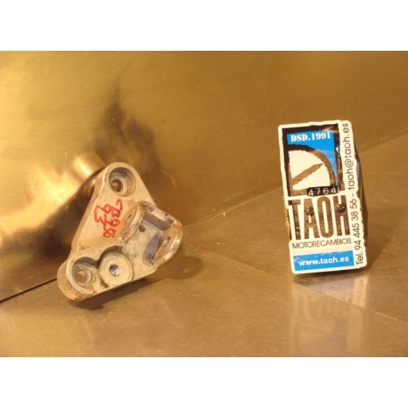 Soporte reposapies delantero izquierdo Honda CB 750 Seven Fifty