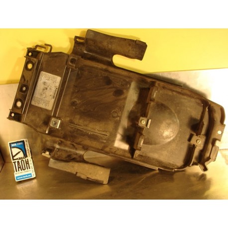 Tapa inferior colin Kawasaki Versys 650