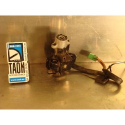 Contacto Suzuki SV 650 2000