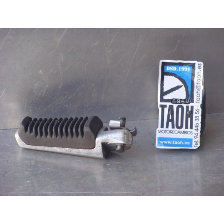 Reposapie trasero izquierdo Suzuki DL1000 V-Strom 2005
