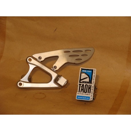 Soporte reposapies delantero izquierdo Yamaha YZF-R1 2009-