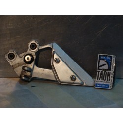 Soporte reposapies delantero izquierdo Yamaha FZ6 2005-2009