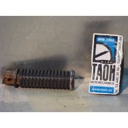 Reposapie trasero derecho Honda VT 600 Shadow