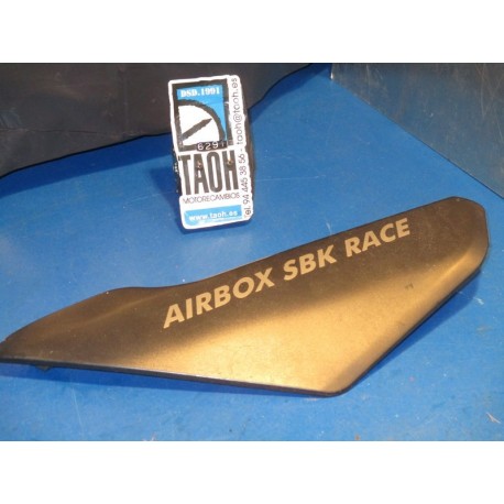 Bajo deposito izquierda Suzuki GSX-R 600 2005