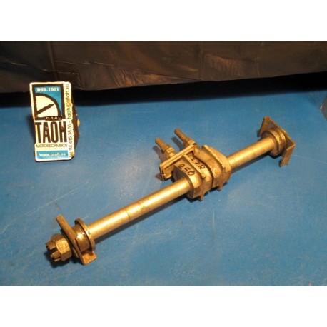 Eje trasero Kawasaki ZZR 250