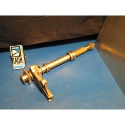 Eje trasero Kawasaki ZX6 R 2000