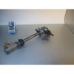 Eje trasero Suzuki GSF Bandit 400