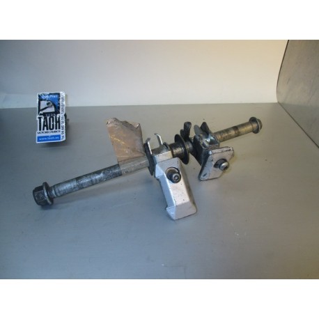 Eje trasero Suzuki SV 650 2000