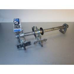 Eje trasero Suzuki GSX-F 600 1999
