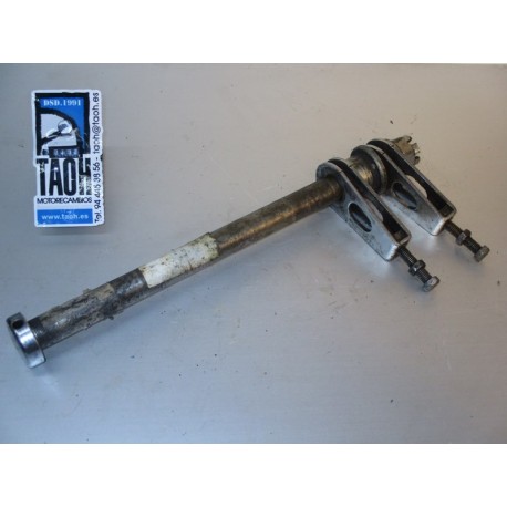 Eje trasero Honda CB 750 Four