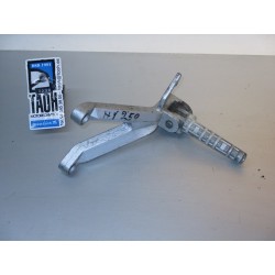 Soporte con reposapie trasero izquierdo GT 125 / 250 / 650 R Comet 2006