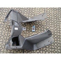 Plasticos interior piernas Peugeot Satelis 125