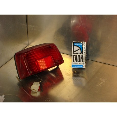 Piloto trasero Suzuki GS 400 E