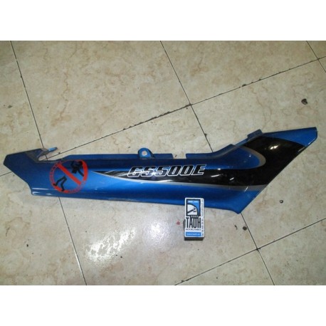 Bajo asiento derecha Suzuki GS 500 E