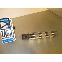 Reposapie delantero derecho Kawasaki Vulcan 500 -1996