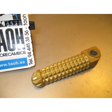 Reposapie trasero izquierdo Yamaha YZF-R1 1999-2002 / YZF-R6 2005 / YZF-R6 2008