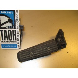 Reposapie trasero izquierdo Yamaha FZ 750
