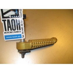 Reposapie trasero derecho Yamaha YZF-R1 1999-2002 / YZF-R6 2005 / YZF-R6 2008