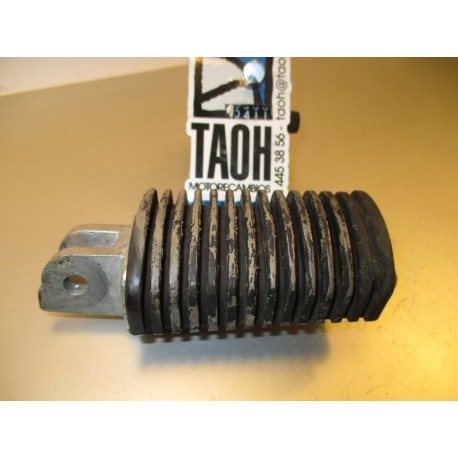 Reposapie delantero izquierdo Suzuki Volusia 800