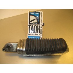 Reposapie delantero izquierdo Suzuki GSX-F 1100 