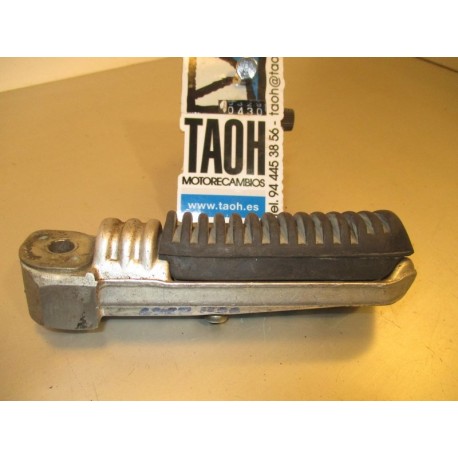 Reposapie trasero izquierdo Suzuki GSX-R 1100 1987