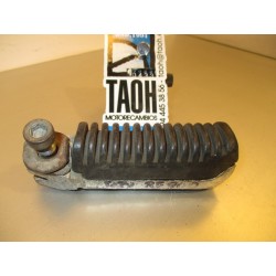 Reposapie trasero izquierdo Suzuki RF 900