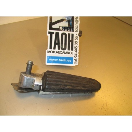 Reposapie trasero derecho Suzuki Hayabusa 1300 