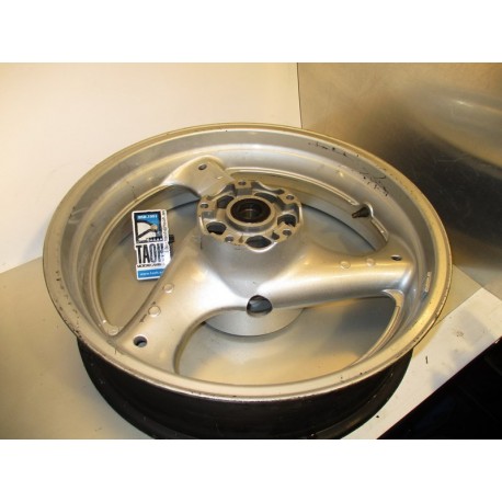 Llanta trasera Suzuki GSF Bandit 600 1999