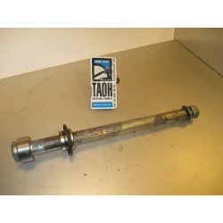 Eje trasero Suzuki GSF Bandit 600 1999