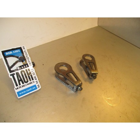 Tensor eje trasero Honda Varadero 1000 2006