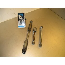 Soportes de motor GT 125 / 250 / 650 R Comet 06