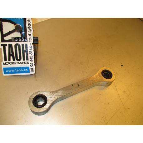 Tirante pinza trasera Honda VFR 800 F 2000