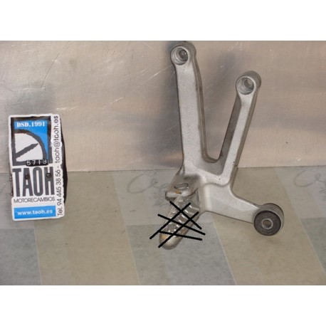 Soporte reposapie trasero izquierdo Aprilia RSV 1000