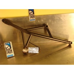 Soporte reposapie trasero izquierdo Kawasaki Versys 650