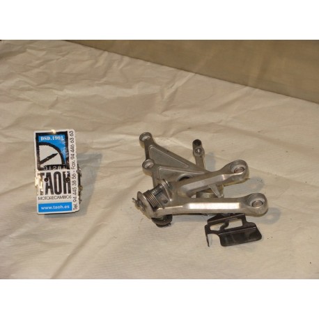 Soporte reposapie delantero derecho Honda CBR 1000 RR 2004-2007