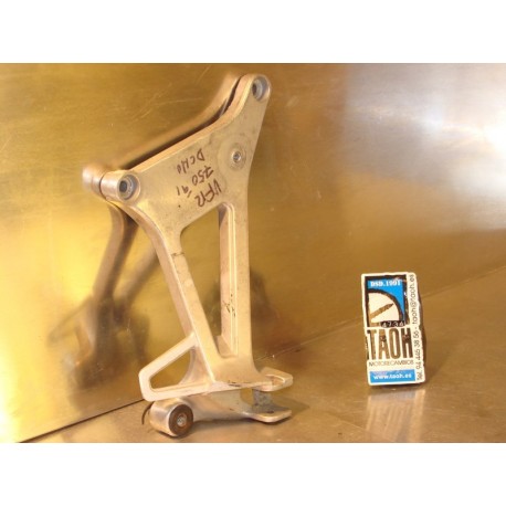 Soporte reposapie trasero derecho Honda VFR 750 F 1991