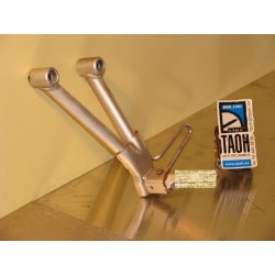 Soporte reposapie trasero izquierdo Suzuki GSF Bandit 600 2000