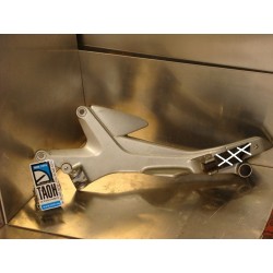 Soporte reposapie izquierdo Honda CBF 600 S 2005