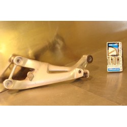 Soporte reposapie trasero izquierdo Honda CBR 1100 XX