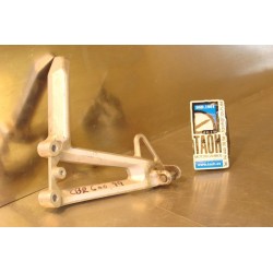 Soporte reposapie trasero izquierdo Honda CBR 600 F 1999-2004