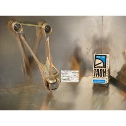 Soporte reposapie trasero izquierdo Kawasaki ZX636 R 2005