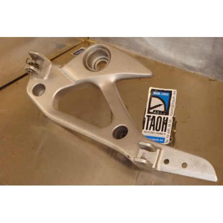 Soporte reposapie izquierdo Honda Varadero 1000