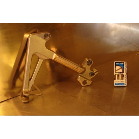 Soporte reposapie trasero izquierdo Honda VFR 800 F 1998-2001