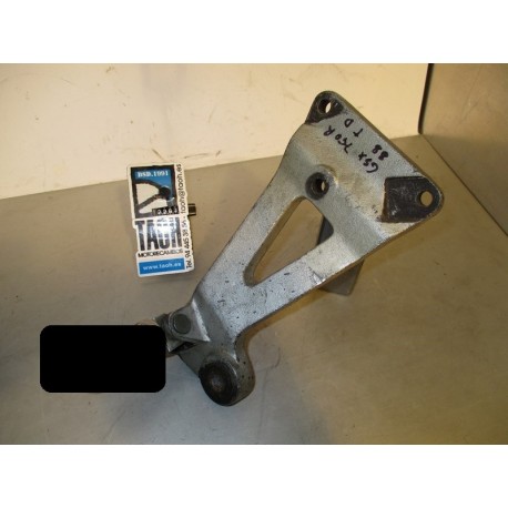 Soporte reposapies trasero derecho Suzuki GSX-R 750 1988