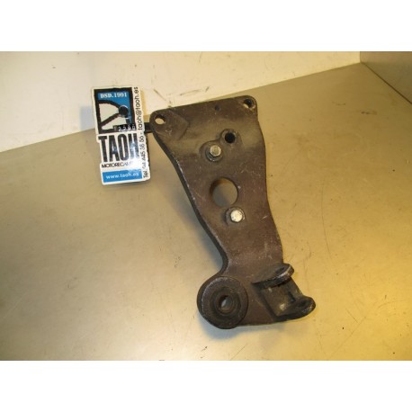Soporte reposapie trasero izquierdo Suzuki GSX-R 750 1988