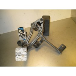 Soporte reposapie trasero izquierdo Kawasaki GPX 750 R