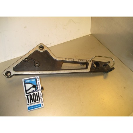 Soporte reposapie izquierdo Kawasaki GPZ 1000 RX